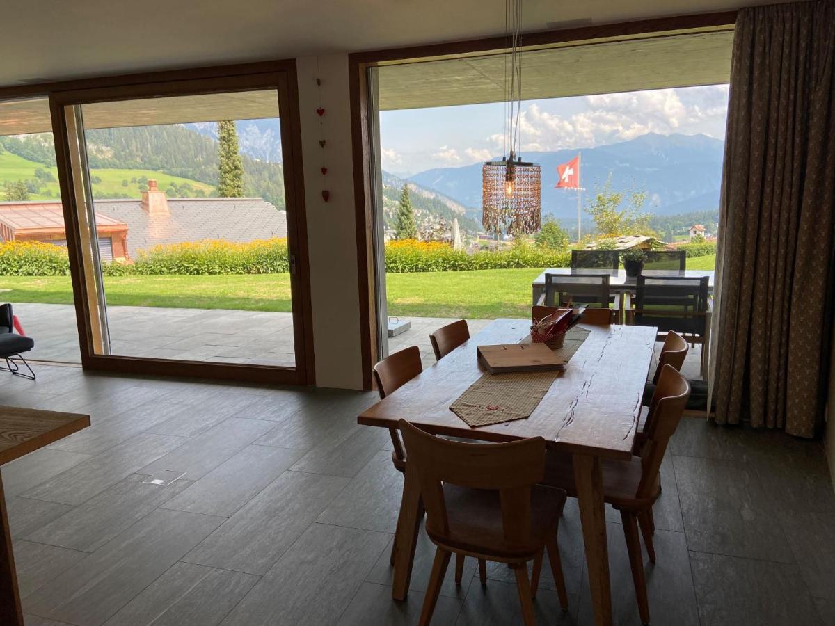 Casa Admisa, Spektakulaere Aussicht, Ski In And Out, Hochwertige Einrichtung, Valserstein Und Eiche Flims Luaran gambar