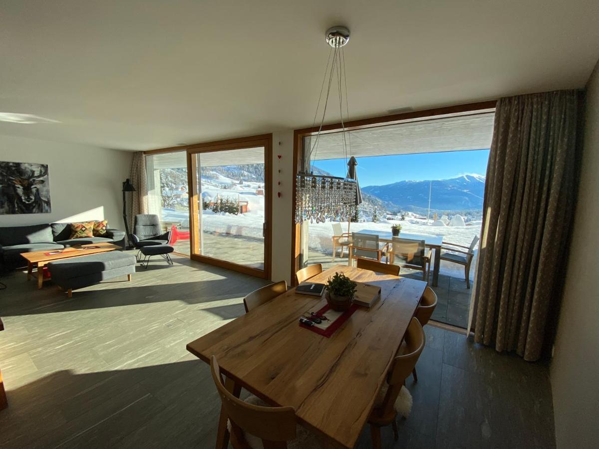 Casa Admisa, Spektakulaere Aussicht, Ski In And Out, Hochwertige Einrichtung, Valserstein Und Eiche Flims Luaran gambar